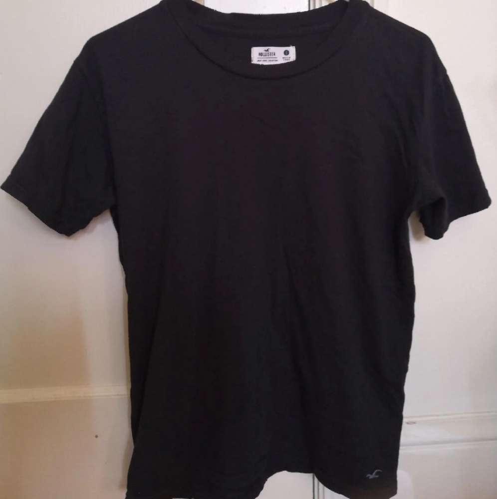 Hollister Plain Black T-Shirt